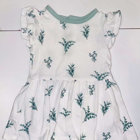 6-12m Kyte baby twirl bodysuit - Picture 1 of 2